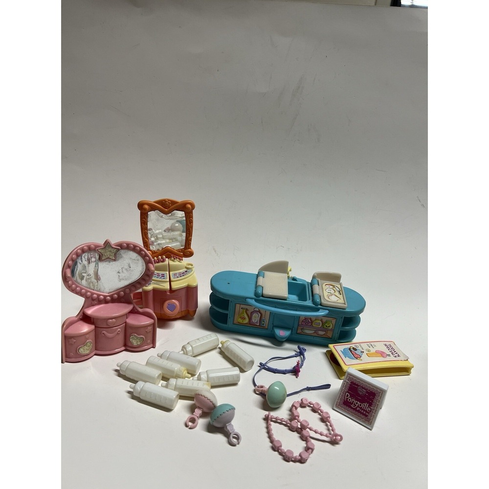 My Little Pony Celebration Castle Replacement  Kitchen Stove Vanity Accessories